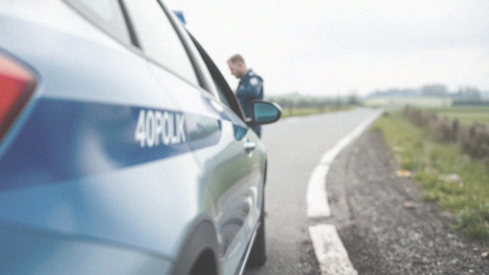 Kto ma prawo zatrzymać dowód rejestracyjny?